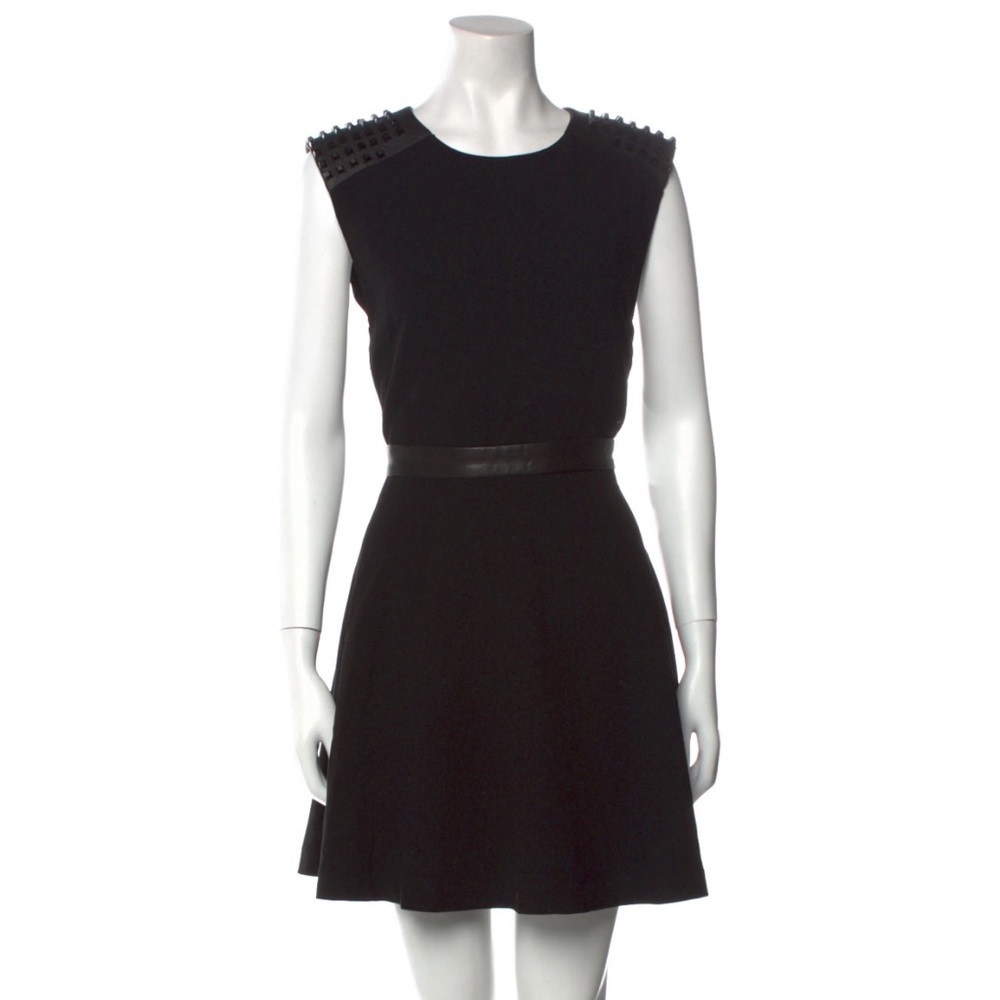 Alice + Olivia Shoulder Studded Fit and Flare dress - Small